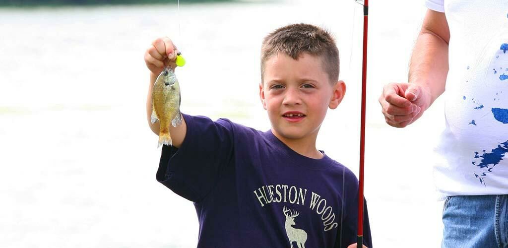 Kids fishing